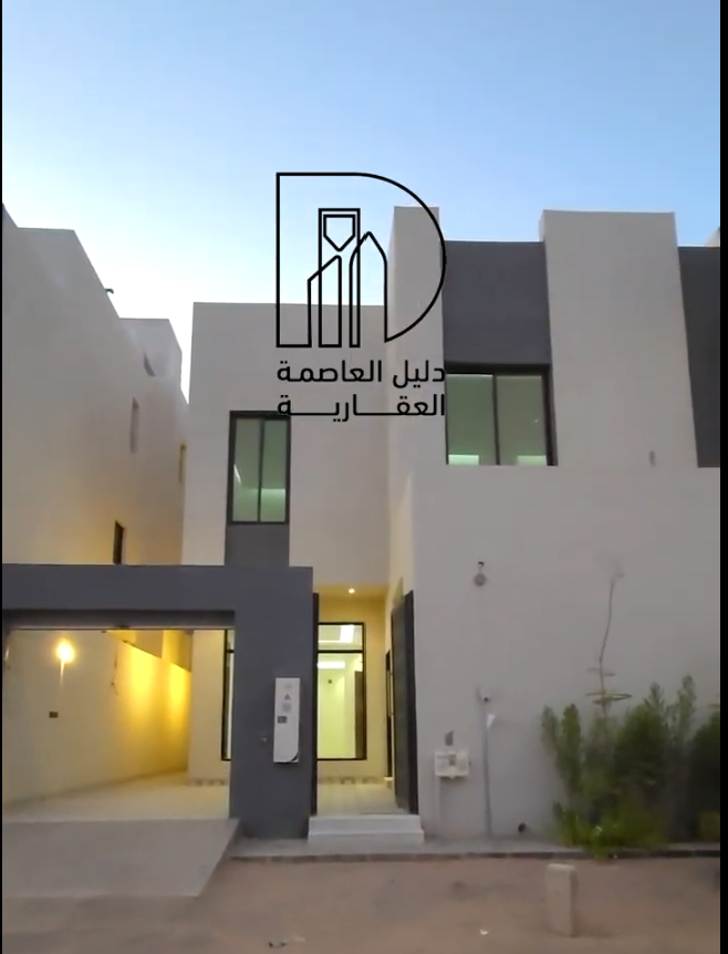 #1124 | فيلا درج داخلي بحي الرمال